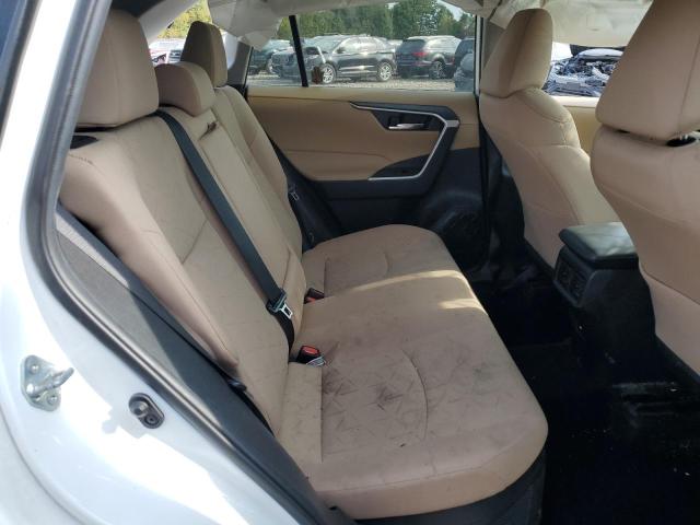 4T3RWRFVXMU026409 - 2021 TOYOTA RAV4 XLE 白色 照片 11