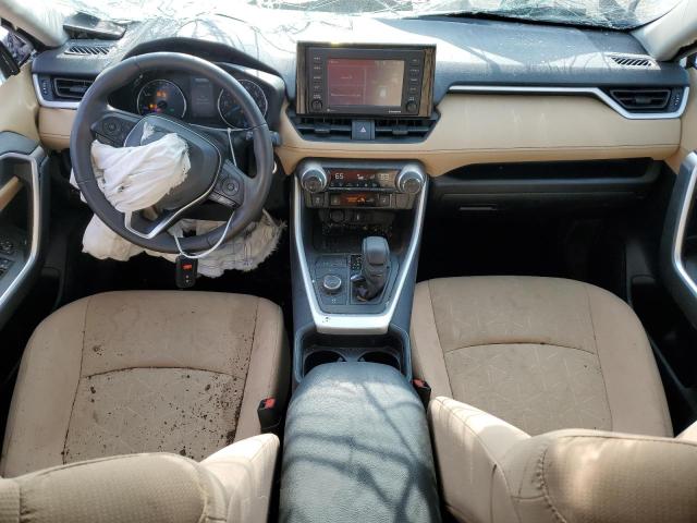 4T3RWRFVXMU026409 - 2021 TOYOTA RAV4 XLE 白色 照片 8