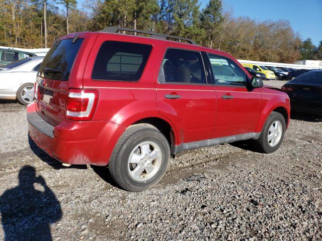 1FMCU0D72BKB63437 - 2011 FORD ESCAPE XLT RED photo 3