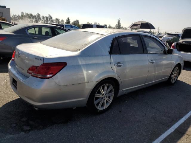 4T1BK36B86U078293 - 2006 TOYOTA AVALON XL SILVER photo 3