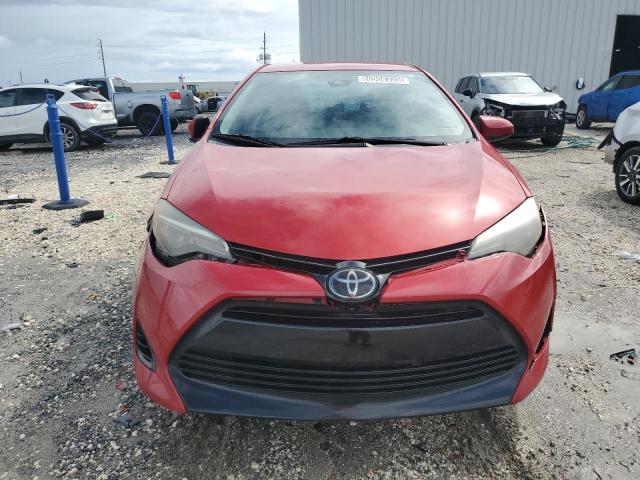 2T1BURHE2HC785639 - 2017 TOYOTA COROLLA L MAROON photo 5