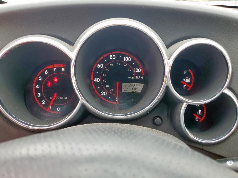 2T1KR32E27C629297 - 2007 TOYOTA COROLLA MA XR SILVER photo 9