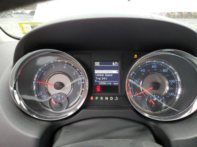 2A4RR8DG0BR785853 - 2011 CHRYSLER TOWN & COU TOURING L SILVER photo 9