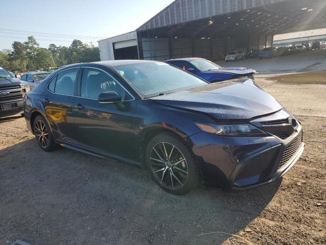 4T1G11AK2NU664734 - 2022 TOYOTA CAMRY SE BLUE photo 4