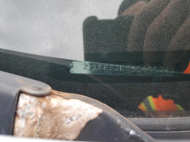 2T1KR32EX6C600242 - 2006 TOYOTA COROLLA MA XR SILVER photo 12