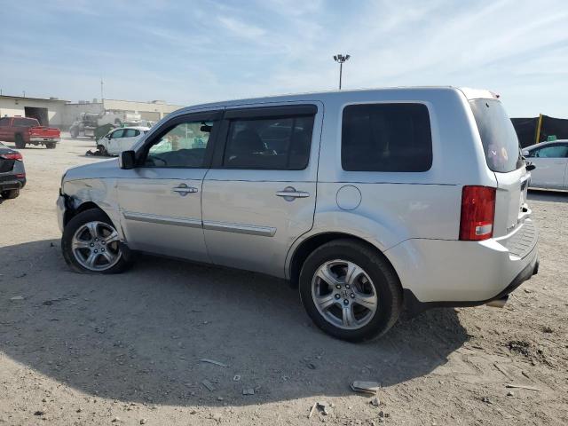 5FNYF4H42DB038773 - 2013 HONDA PILOT EX ვერცხლისფერი ფოტო 2