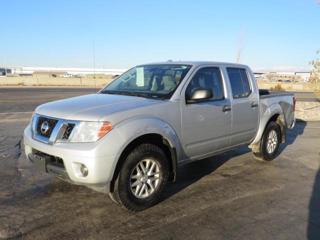 1N6AD0EVXJN747572 - 2018 NISSAN FRONTIER S SILVER photo 2