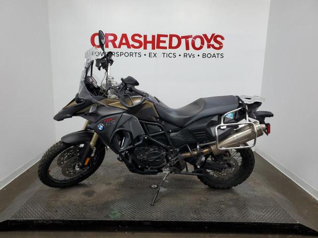 WB10B1503GZ494110 - 2016 BMW F800 GS ADVENTURE GREEN photo 3