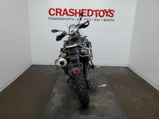 WB10B1503GZ494110 - 2016 BMW F800 GS ADVENTURE GREEN photo 4