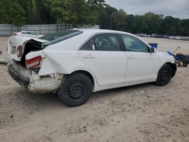 4T1BF3EK5AU567233 - 2010 TOYOTA CAMRY BASE WHITE photo 3