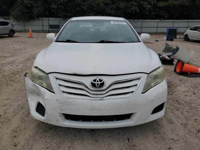 4T1BF3EK5AU567233 - 2010 TOYOTA CAMRY BASE WHITE photo 5