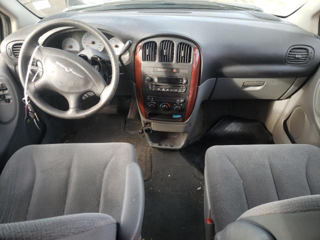 1C4GP45R55B370333 - 2005 CHRYSLER TOWN & COU მწვანე ფოტო 8