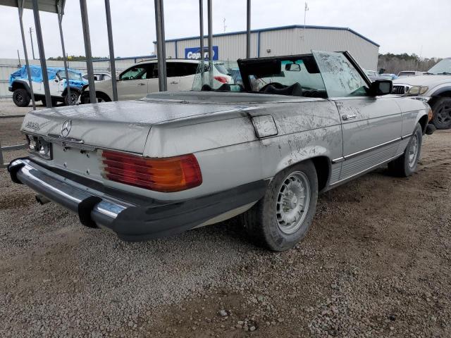 10704412032553 - 1976 MERCEDES-BENZ 450 SL SILVER photo 3