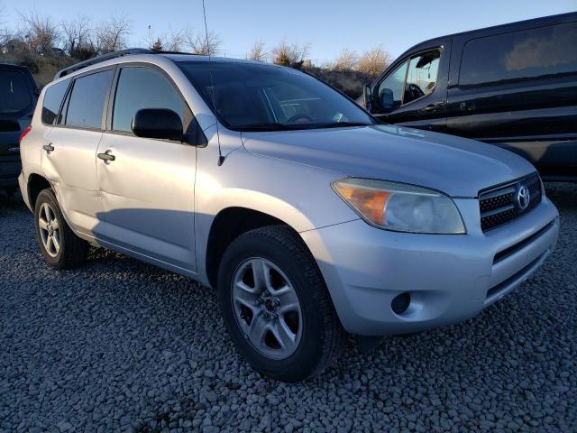 JTMBD33V175085384 - 2007 TOYOTA RAV4 SILVER photo 4