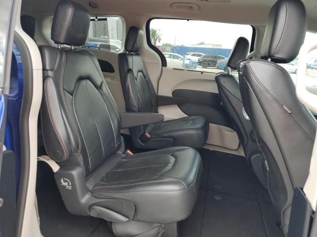 2C4RC1EG8LR172944 - 2020 CHRYSLER PACIFICA TOURING L PLUS BLUE photo 11