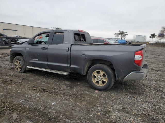 5TFUY5F17GX526232 - 2016 TOYOTA TUNDRA DOUBLE CAB SR/SR5 GRAY photo 2