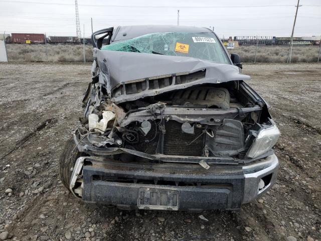 5TFUY5F17GX526232 - 2016 TOYOTA TUNDRA DOUBLE CAB SR/SR5 GRAY photo 5