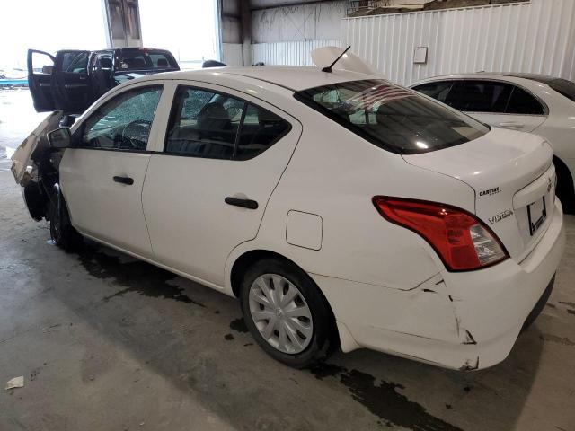 3N1CN7AP3JL817439 - 2018 NISSAN VERSA S WHITE photo 2