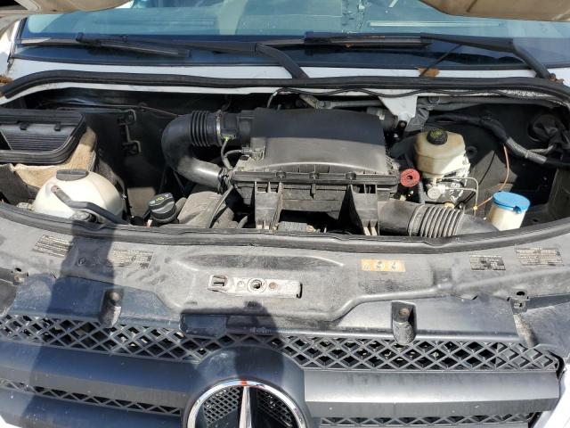 WD3PE7CC3A5466079 - 2010 MERCEDES-BENZ SPRINTER 2500 WHITE photo 12