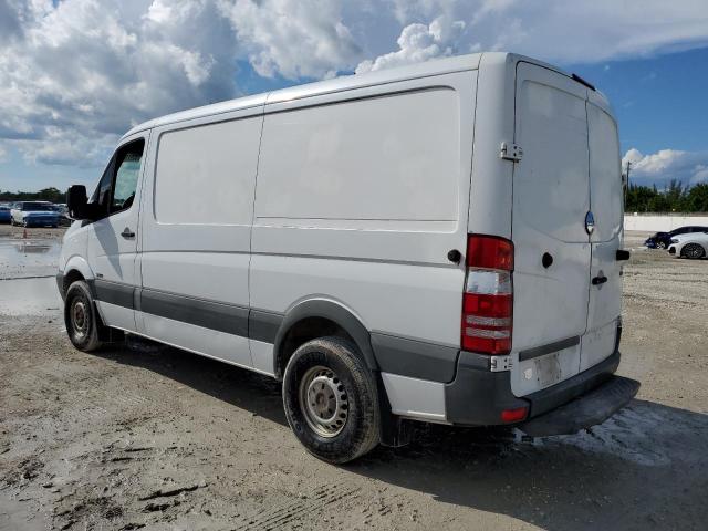 WD3PE7CC3A5466079 - 2010 MERCEDES-BENZ SPRINTER 2500 WHITE photo 2