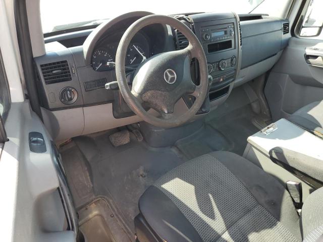 WD3PE7CC3A5466079 - 2010 MERCEDES-BENZ SPRINTER 2500 WHITE photo 8