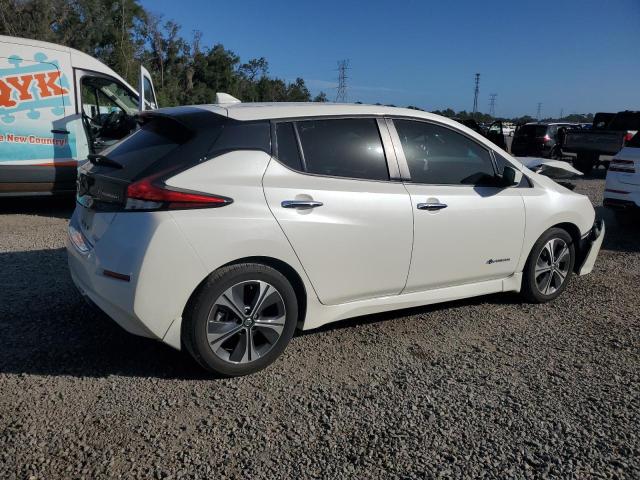 1N4AZ1CP6KC314686 - 2019 NISSAN LEAF S WHITE photo 3