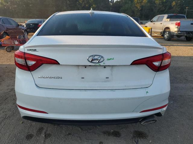 5NPE24AF5HH525144 - 2017 HYUNDAI SONATA SE WHITE photo 6