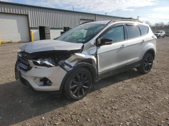 2017 FORD ESCAPE TITANIUM, 