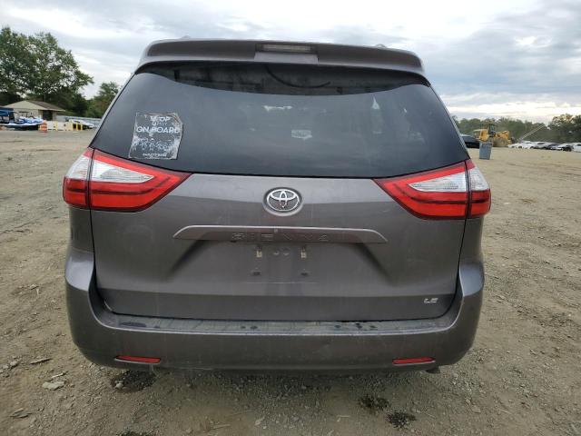 5TDKZ3DC6HS846050 - 2017 TOYOTA SIENNA LE ნაცრისფერი ფოტო 6