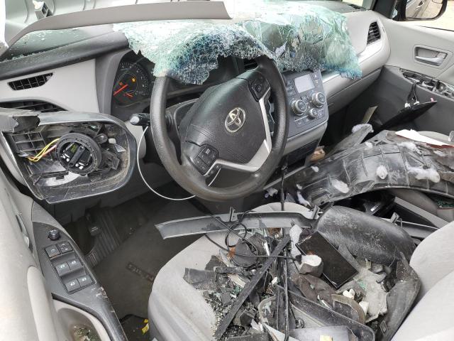 5TDKZ3DC6HS846050 - 2017 TOYOTA SIENNA LE ნაცრისფერი ფოტო 8
