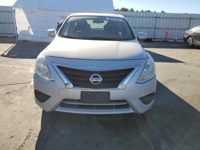3N1CN7AP7KL815419 - 2019 NISSAN VERSA S Gümüş foto 5