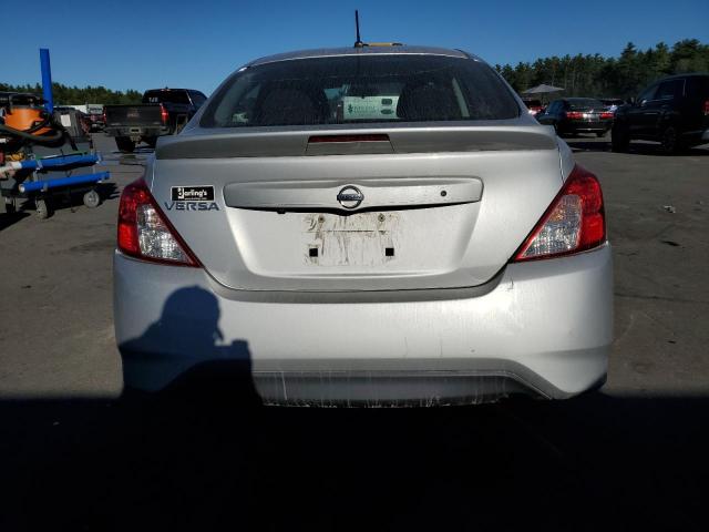 3N1CN7AP7KL815419 - 2019 NISSAN VERSA S Gümüş foto 6