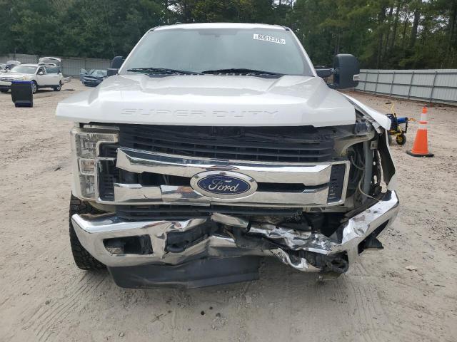 1FT7W2B66KEF58998 - 2019 FORD F250 SUPER DUTY WHITE photo 5