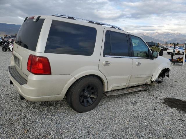 5LMFU28R44LJ36822 - 2004 LINCOLN NAVIGATOR CREAM photo 3