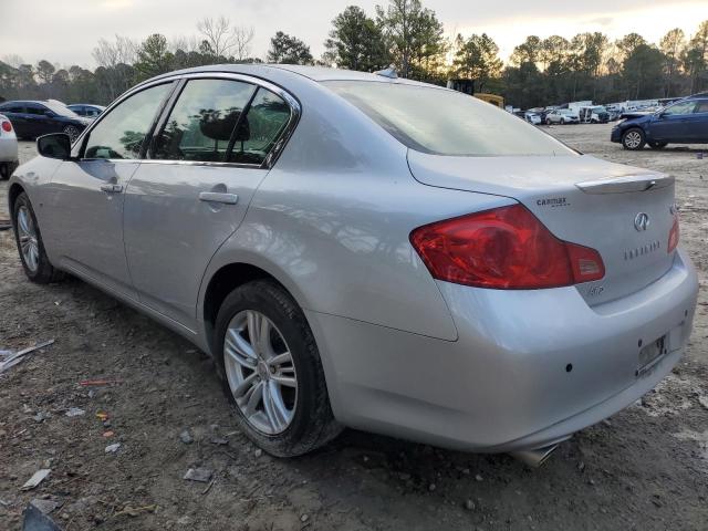 JN1CV6AR2FM520803 - 2015 INFINITI Q40 SILVER photo 2