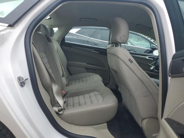 3FA6P0LU1KR157937 - 2019 FORD FUSION SE 白色 照片 10