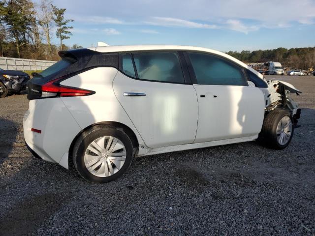 1N4AZ1BVXNC554781 - 2022 NISSAN LEAF S WHITE photo 3