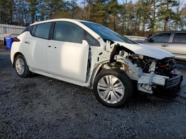 1N4AZ1BVXNC554781 - 2022 NISSAN LEAF S WHITE photo 4