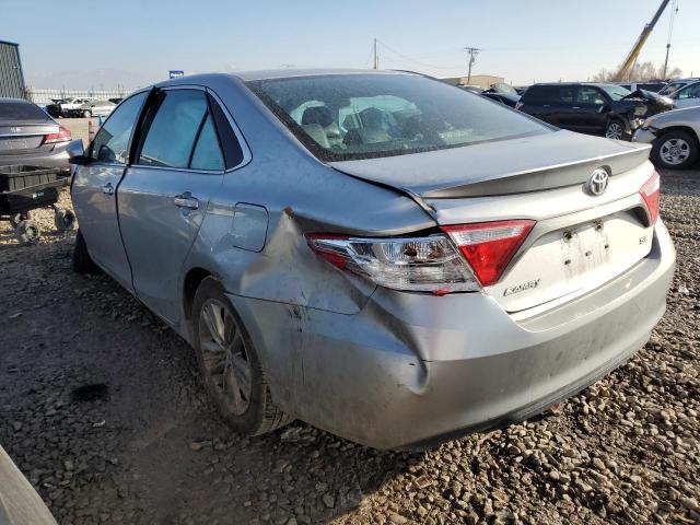 4T1BF1FK4GU157101 - 2016 TOYOTA CAMRY LE SILVER photo 2