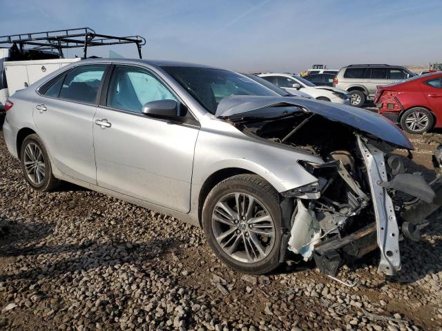 4T1BF1FK4GU157101 - 2016 TOYOTA CAMRY LE SILVER photo 4