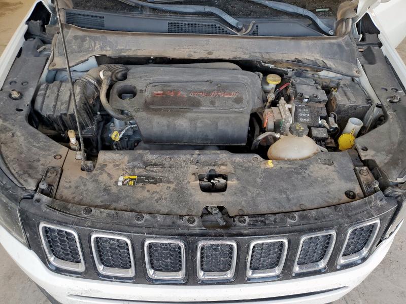 3C4NJCBBXJT240907 - 2018 JEEP COMPASS LATITUDE 白色 照片 12