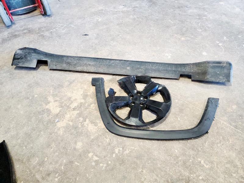 3C4NJCBBXJT240907 - 2018 JEEP COMPASS LATITUDE 白色 照片 13