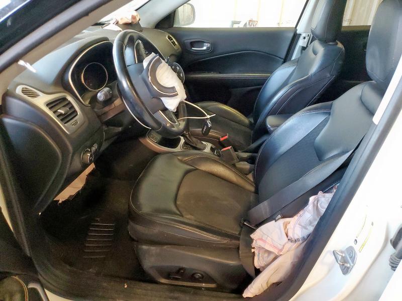 3C4NJCBBXJT240907 - 2018 JEEP COMPASS LATITUDE 白色 照片 7