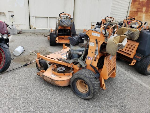 000000000G1100040 - 2011 SCAG MOWER ORANGE photo 3