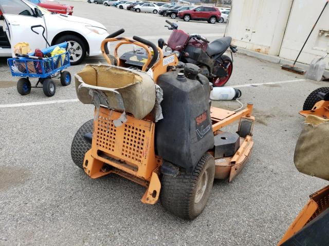 000000000G1100040 - 2011 SCAG MOWER ORANGE photo 4