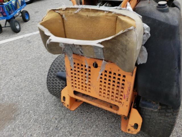 000000000G1100040 - 2011 SCAG MOWER ORANGE photo 6