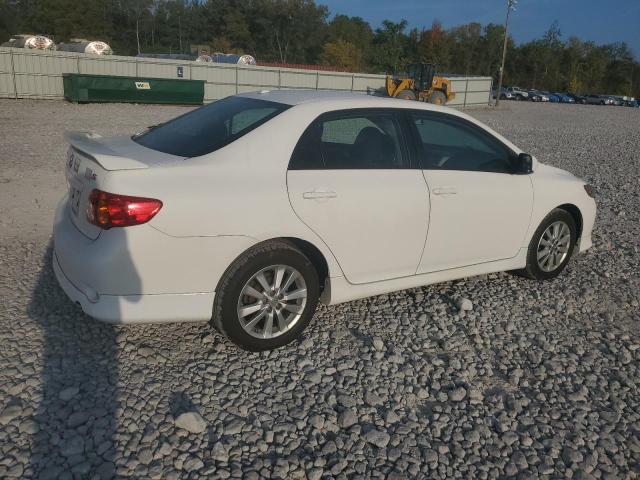 2T1BU4EE8AC415194 - 2010 TOYOTA COROLLA BASE თეთრი ფოტო 3