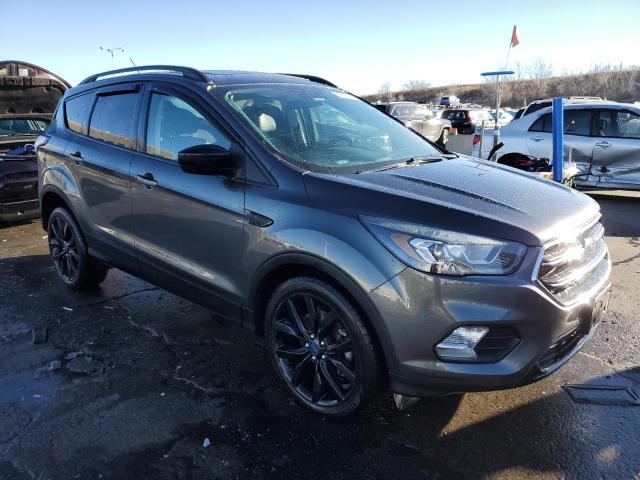 1FMCU9GD4HUC41249 - 2017 FORD ESCAPE SE CHARCOAL photo 4