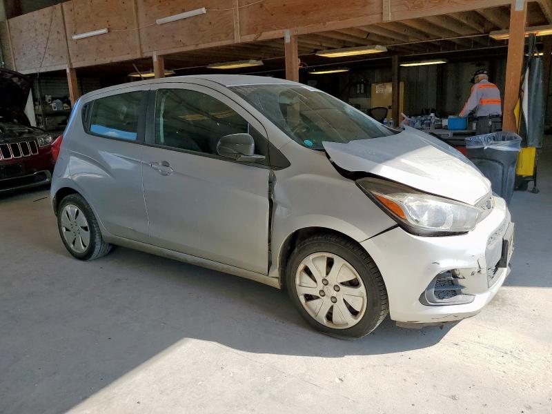 KL8CB6SA6GC638111 - 2016 CHEVROLET SPARK LS SILVER photo 4