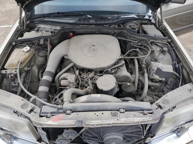 WDBCA35D2GA246302 - 1986 MERCEDES-BENZ 420 SEL GOLD photo 11